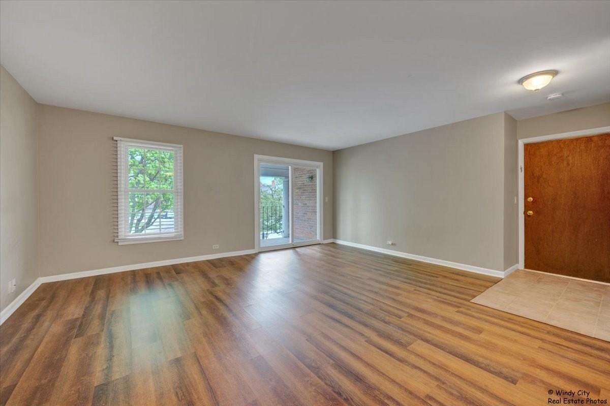 520 Shorely Dr #203 - Photo 3 of 16