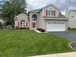 featured image of 437 S Orchard Dr