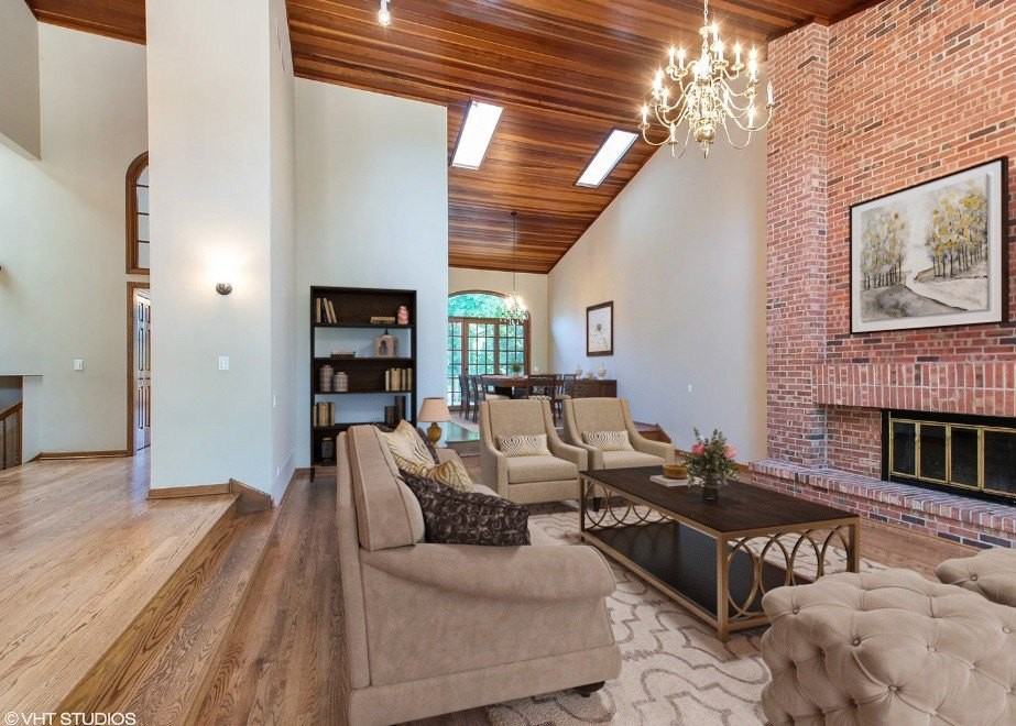1551 Edgewood Rd - Photo 4 of 16