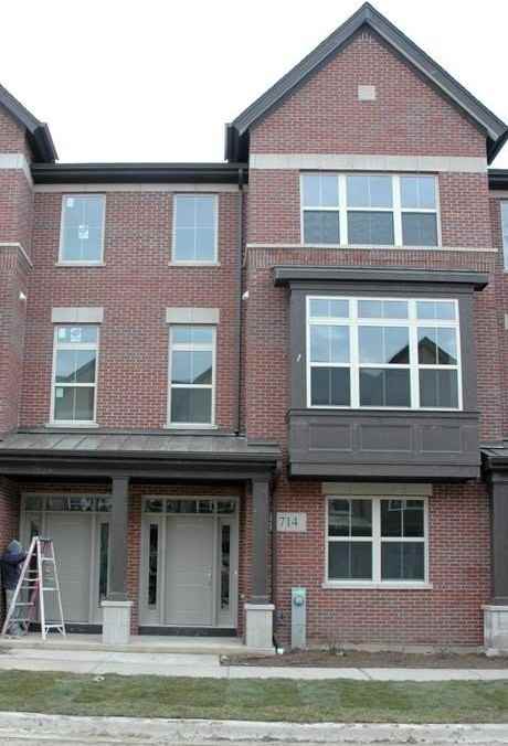 717 Keystone Ln