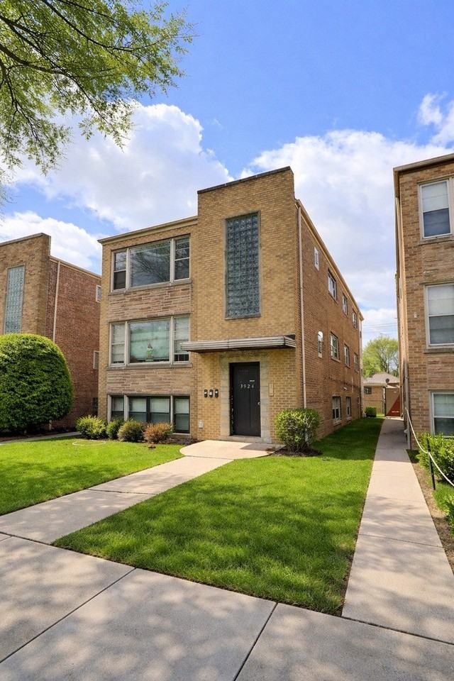 3924 N California Ave #G - Photo 3 of 25