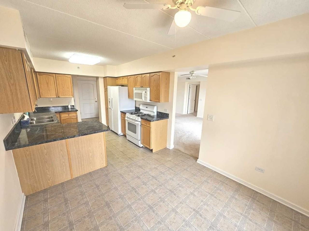 655 Perrie Dr #501 - Photo 4 of 18