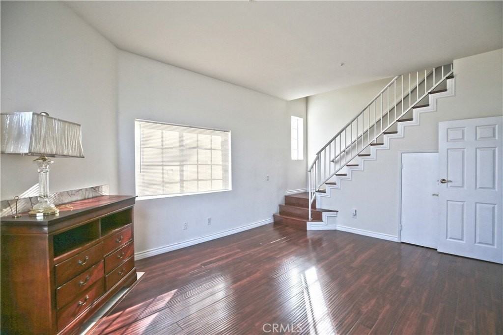 3901 Velma Ave - Photo 6 of 17