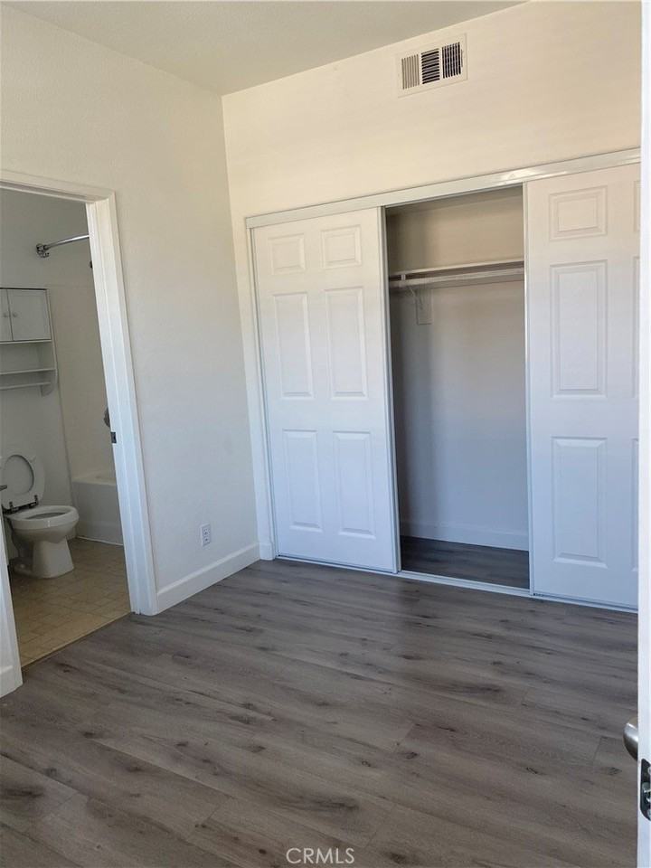 3301 Orangewood - Photo 6 of 10