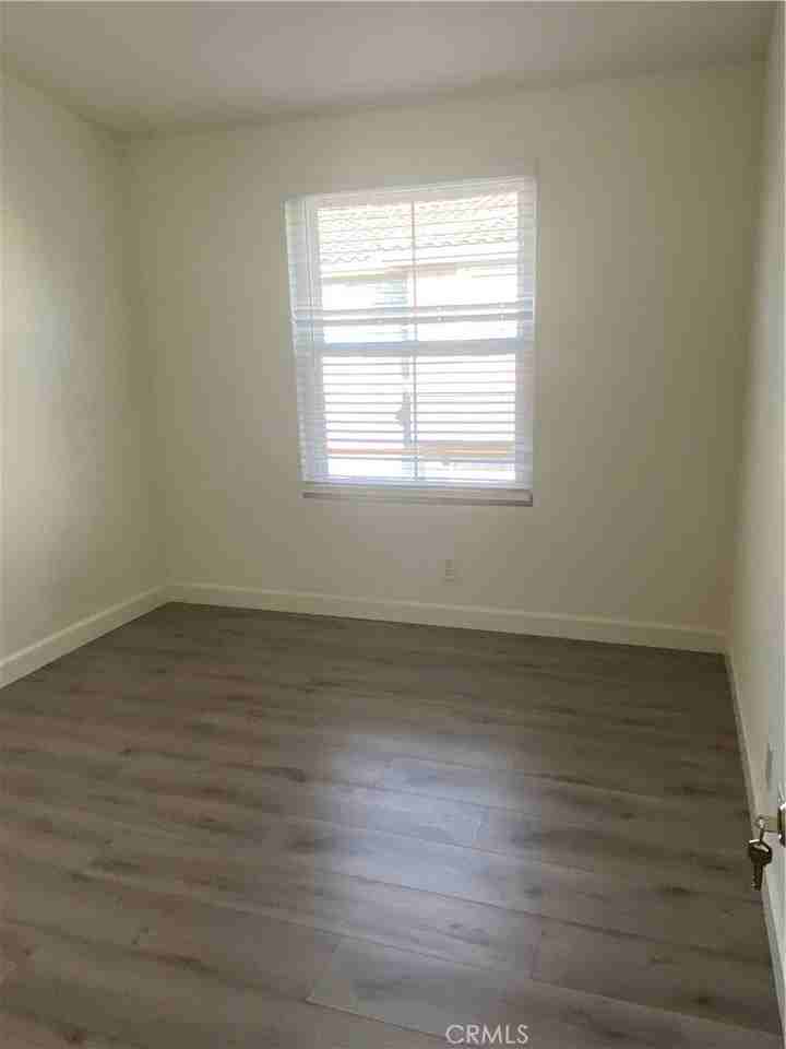 3301 Orangewood - Photo 7 of 10
