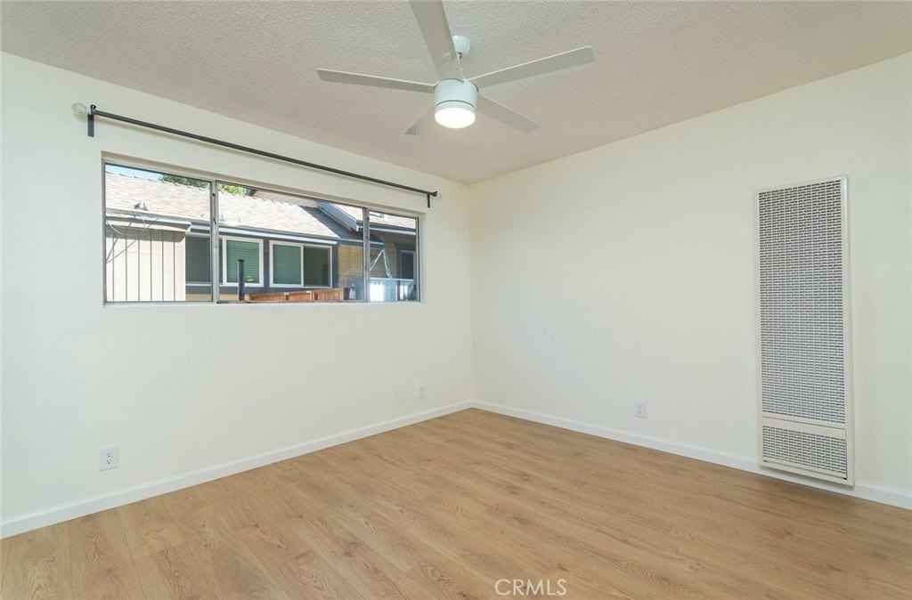 241 N Kenwood St #2 - Photo 7 of 12