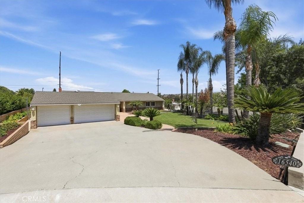 16540 Wagon Wheel Dr - Photo 4 of 50
