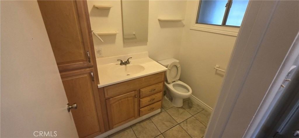 7815 Mango Ave - Photo 5 of 14