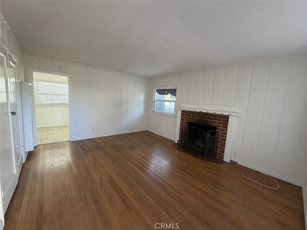 417 Poplar St #BC - Photo 2 of 10