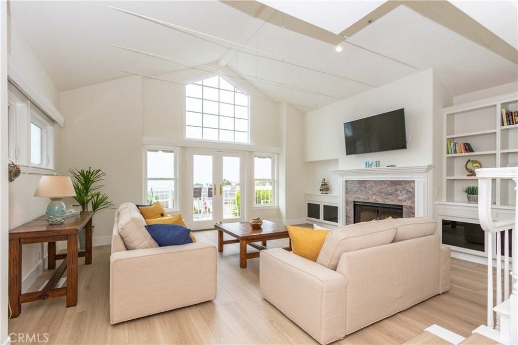33685 Granada Dr - Photo 5 of 50