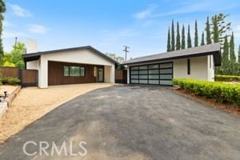 211 Deborah Ct - Photo 1 of 1