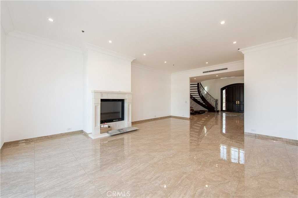 1578 Jade St - Photo 3 of 50