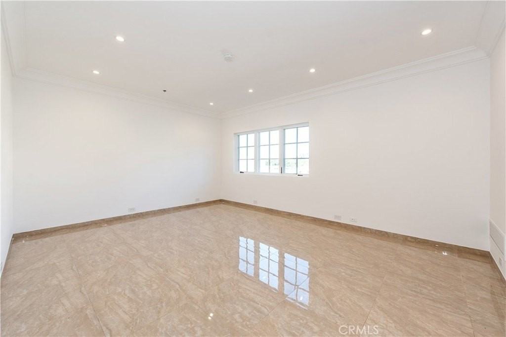 1578 Jade St - Photo 7 of 50