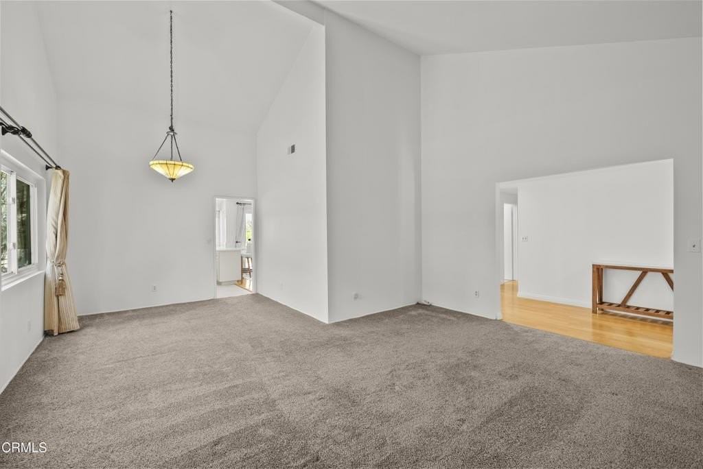 9426 Carlynn Pl - Photo 6 of 37