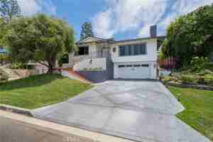 featured image of 2808 Via Pacheco