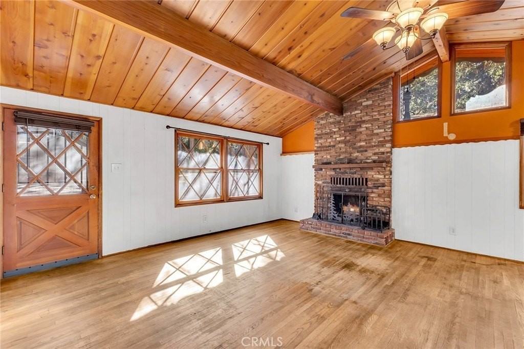 53570 Marian View Dr - Photo 2 of 15