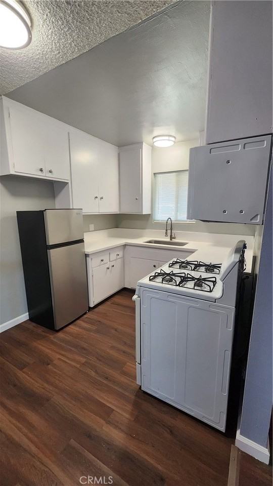 3722 Van Buren Blvd #F - Photo 6 of 11