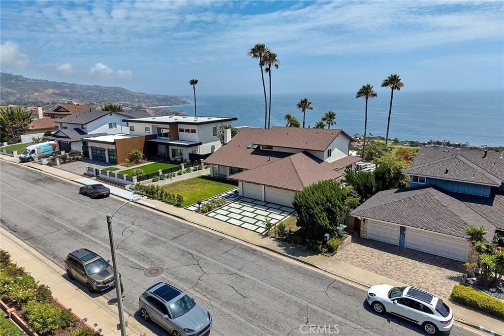 30804 Via La Cresta - Photo 2 of 44