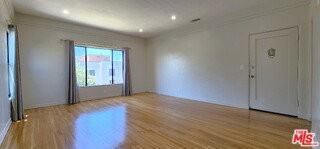 224 N Jackson St #226 - Photo 2 of 8