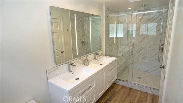 10901 Canby Ave - Photo 7 of 8