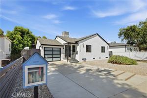 featured image of 17713 Bullock St