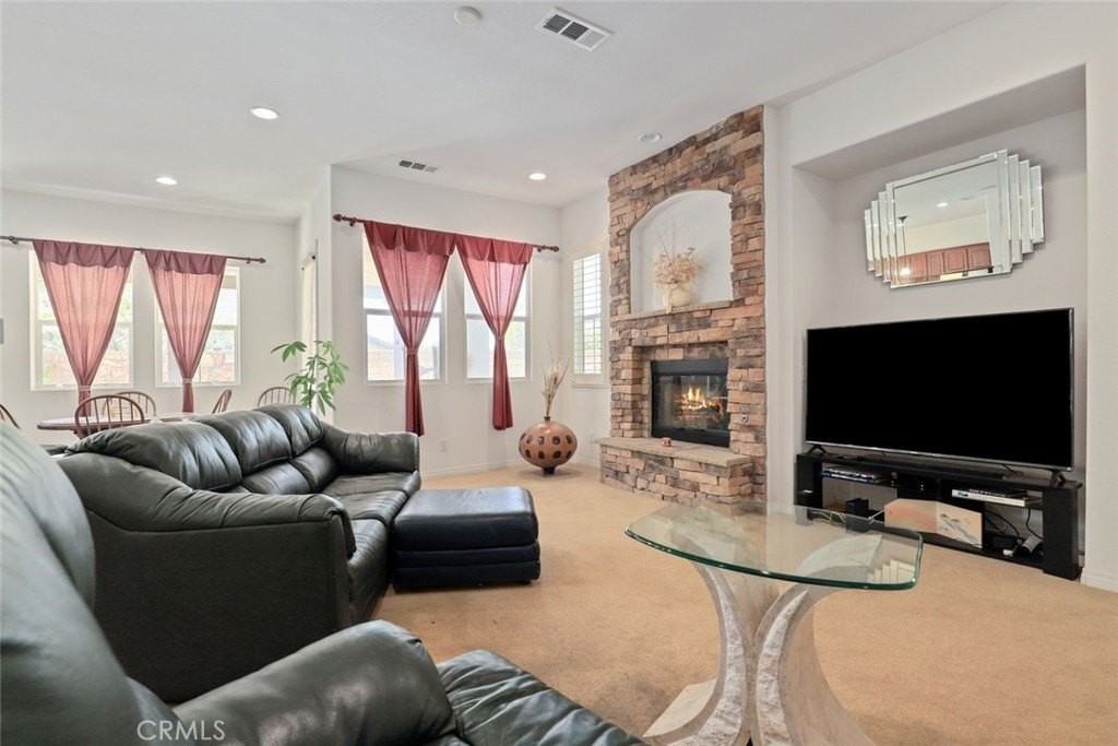 39161 Shree Rd - Photo 6 of 41