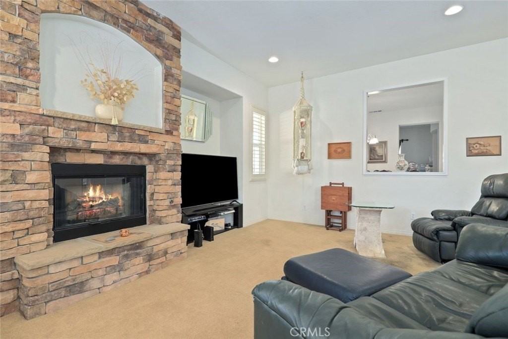 39161 Shree Rd - Photo 7 of 41