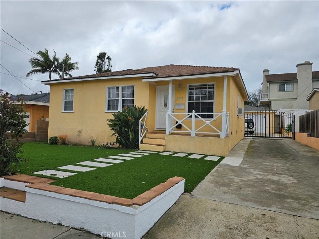 313 S Aviation Blvd
