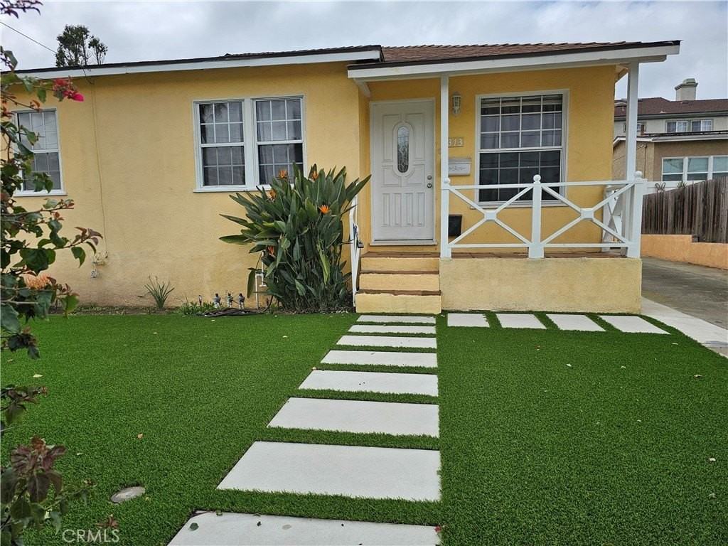 313 S Aviation Blvd - Photo 3 of 28