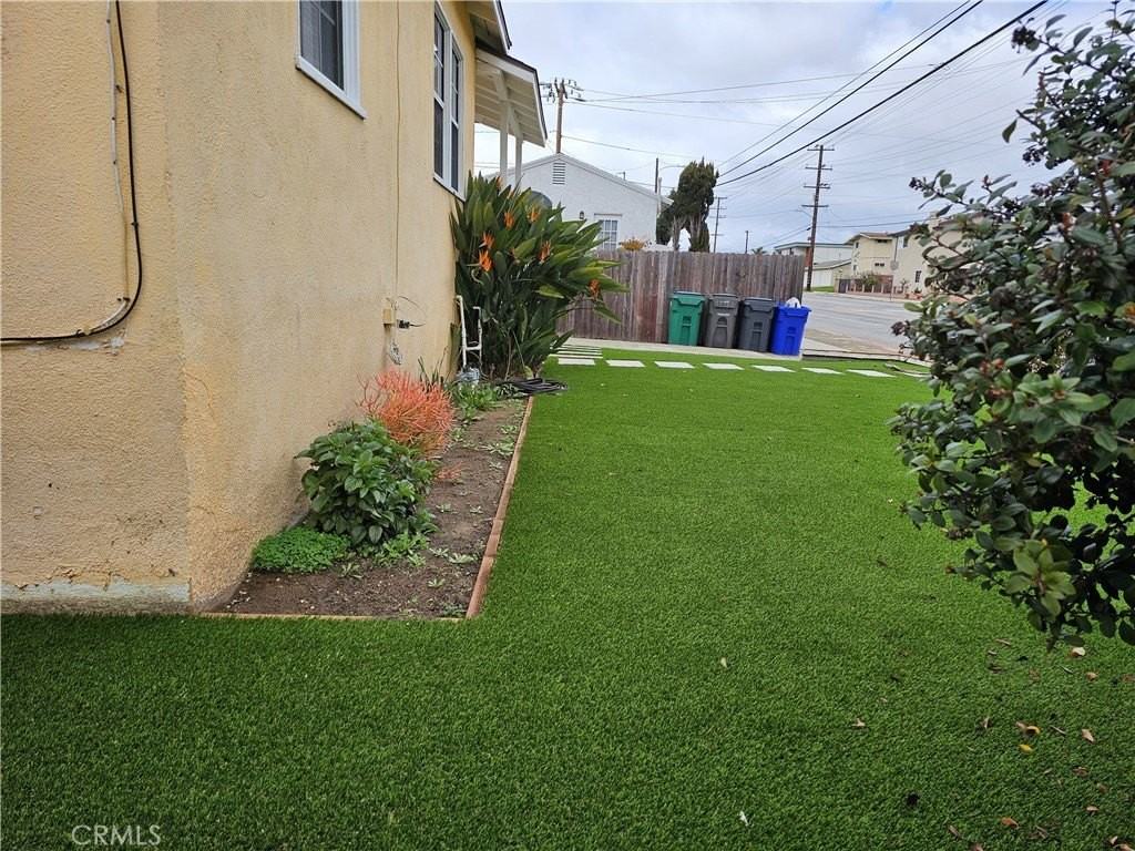 313 S Aviation Blvd - Photo 7 of 28