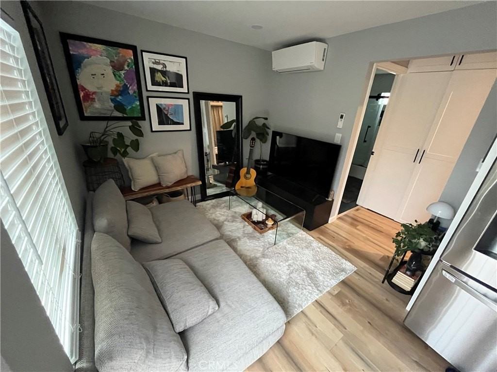 16416 Brighton Ave - Photo 2 of 13
