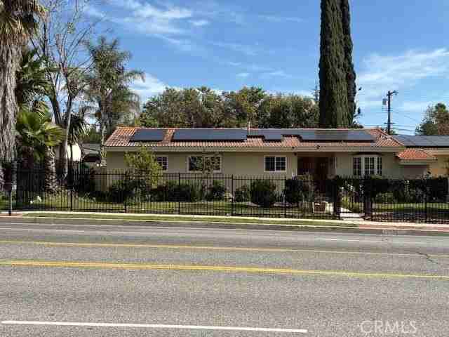 10918 Reseda Blvd - Photo 5 of 50