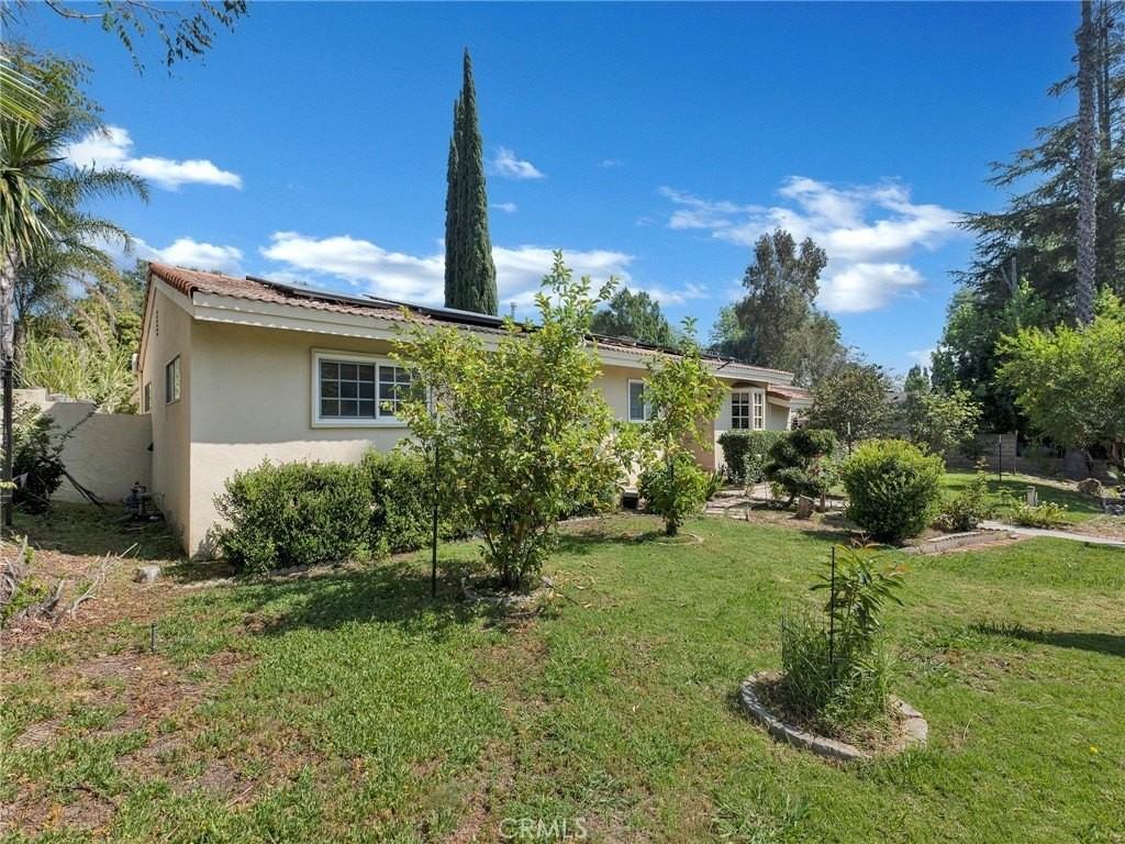 10918 Reseda Blvd - Photo 6 of 50