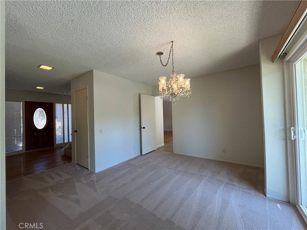 3804 Mainsail Cir - Photo 4 of 25