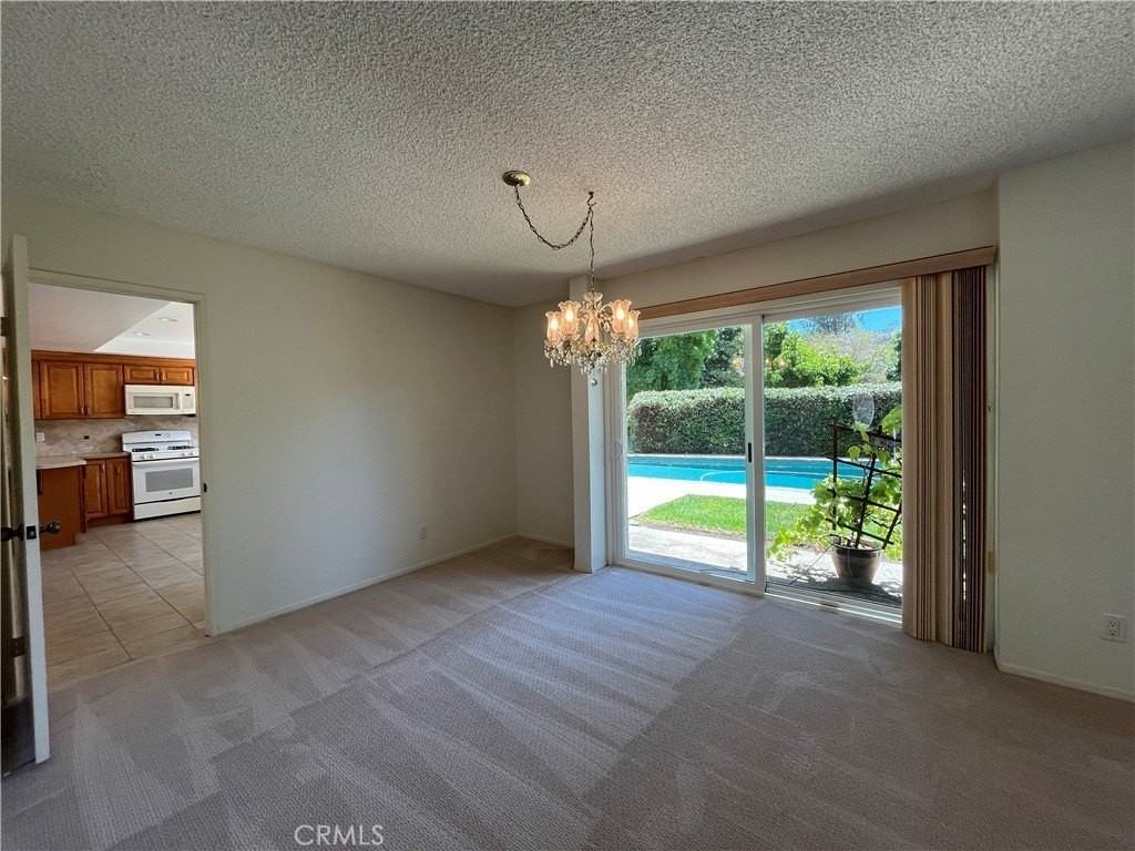 3804 Mainsail Cir - Photo 5 of 25