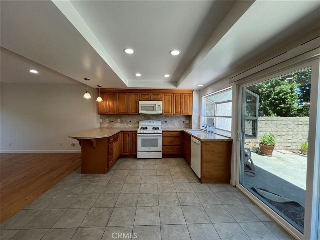 3804 Mainsail Cir - Photo 7 of 25