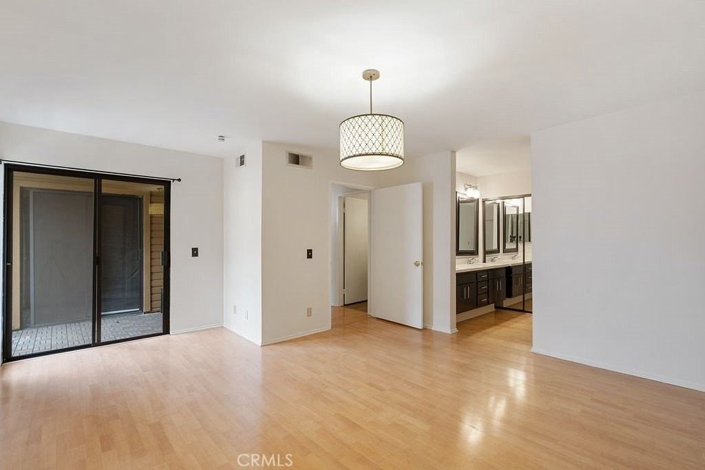 400 N Louise St #205 - Photo 7 of 34
