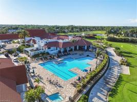 featured image of 7320 Glenmoor Ln #2206