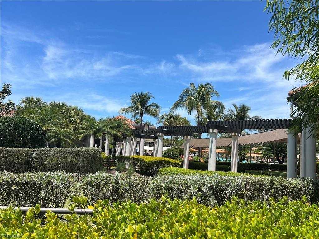 9727 Acqua Ct #418 - Photo 3 of 47