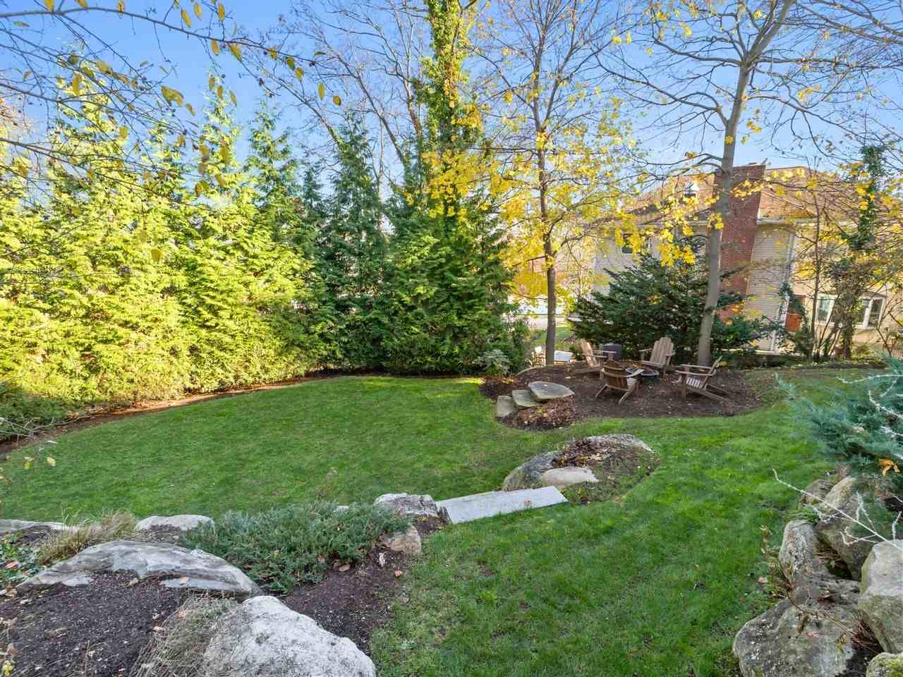25 Falmouth Rd - Photo 4 of 18