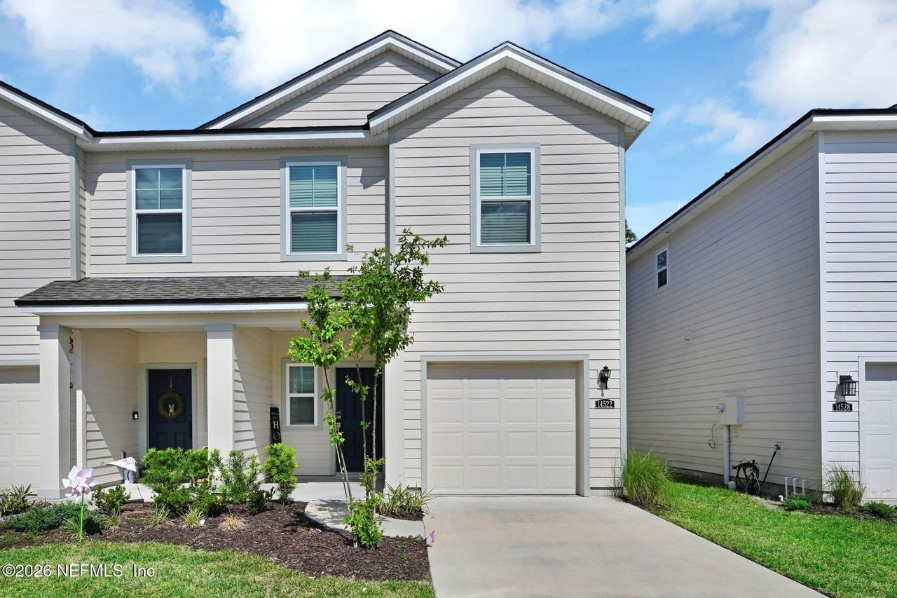 14522 Macadamia Ln - Photo 4 of 36