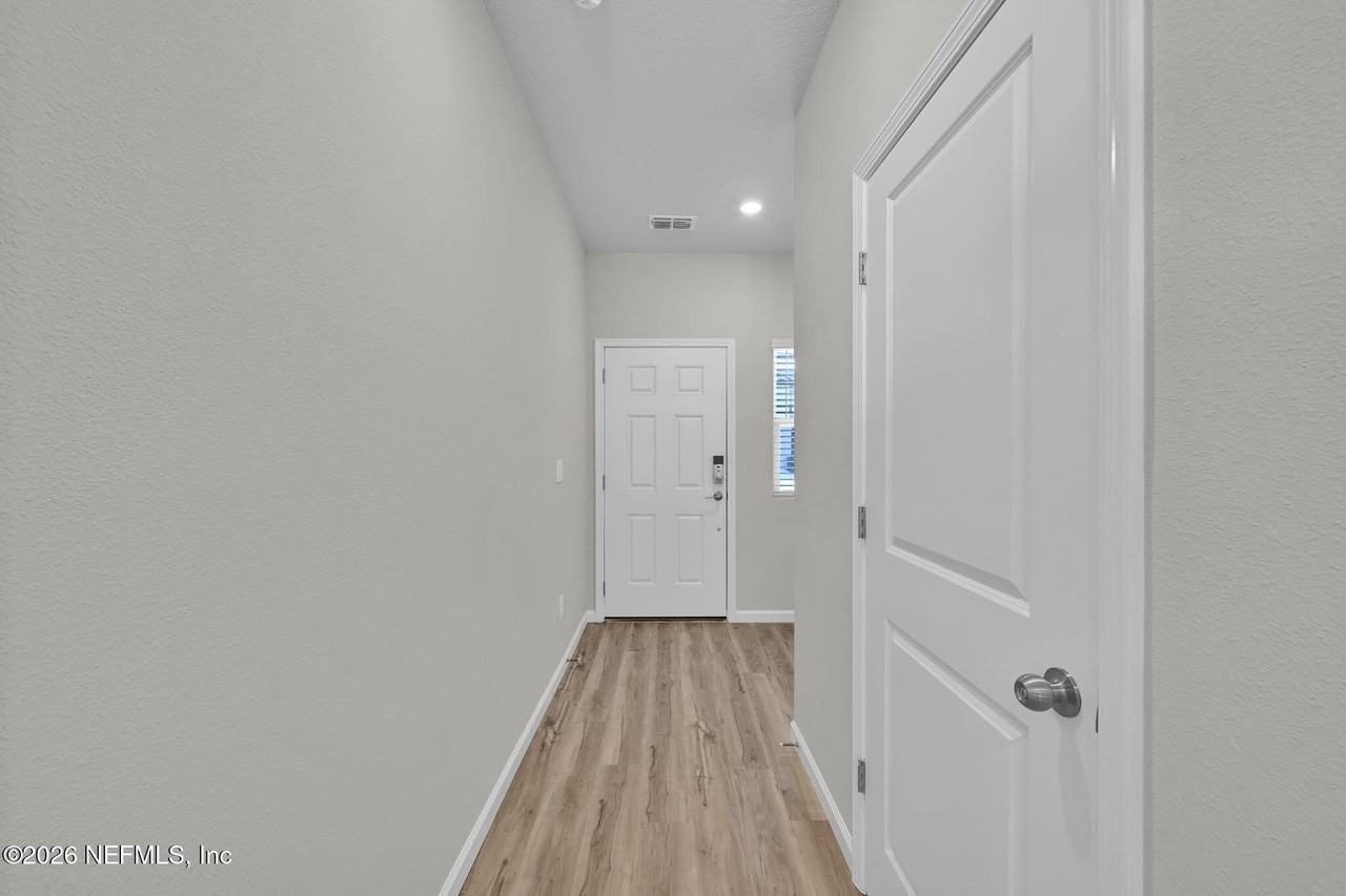 14522 Macadamia Ln - Photo 7 of 36