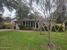 4343 Pinewood Ave - Photo 1 of 1