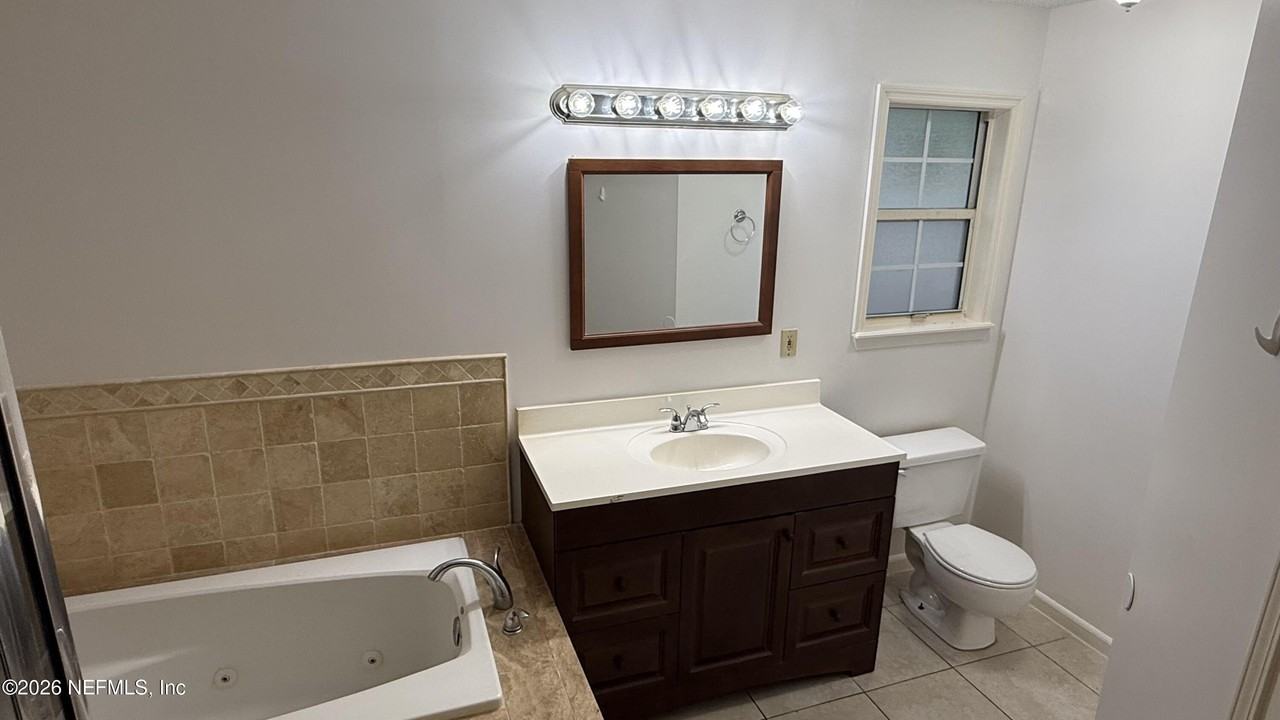 1872 Suwannee River Dr - Photo 5 of 6