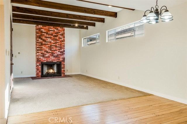 439 Longfellow Ave - Photo 3 of 8