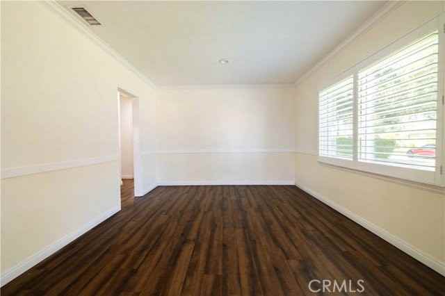 6164 Bonfair Ave - Photo 3 of 8