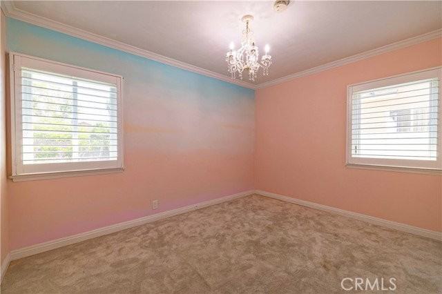 6164 Bonfair Ave - Photo 7 of 8