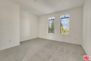 5625 Crescent Park W #324 - Photo 7 of 7