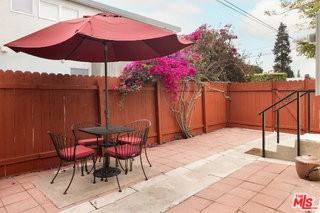 1710 Glyndon Ave - Photo 3 of 8
