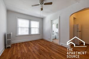 featured image of 1135 W Lunt Ave #106